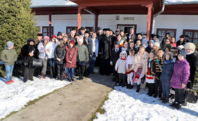 imagini de la Manjina